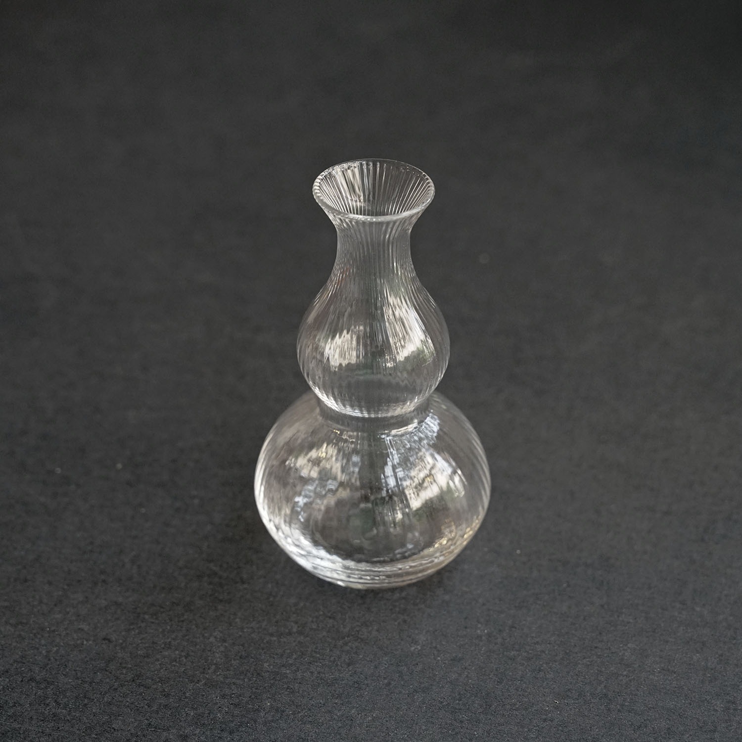 ﻿﻿Moiré Glass Vase