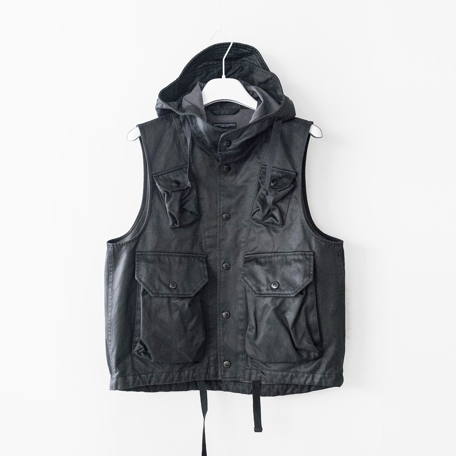 ﻿Field Vest - Coated Twill