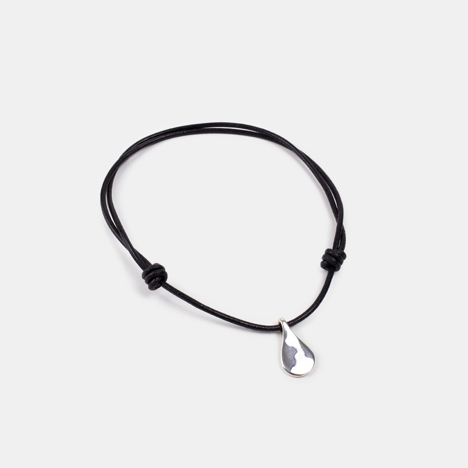 ﻿Chapa Necklace